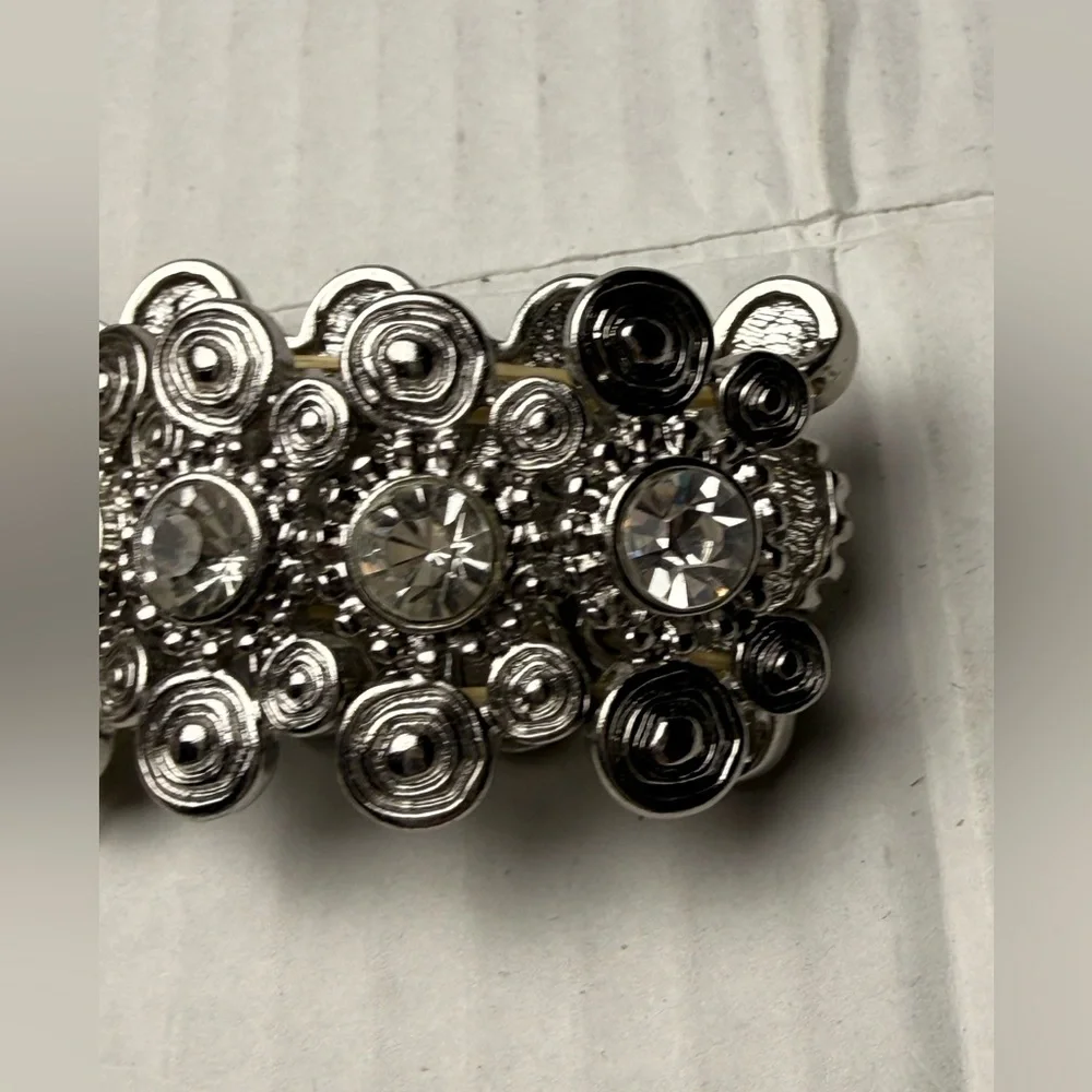 Vintage‎ Bracelet Stretchy Rhinestone Crystal Silver Tone Thick Party Sparkling - Picture 4 of 8
